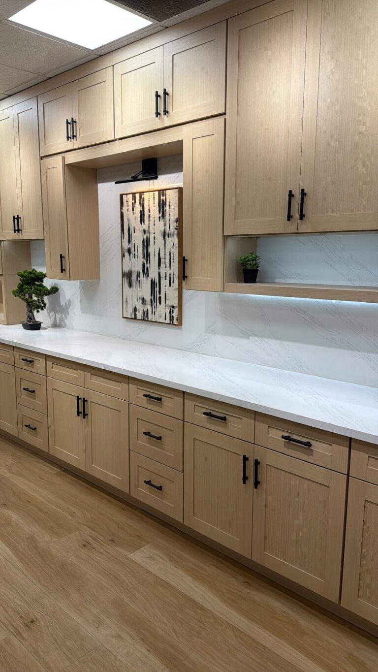 Oak Shaker and Marble Kitchen