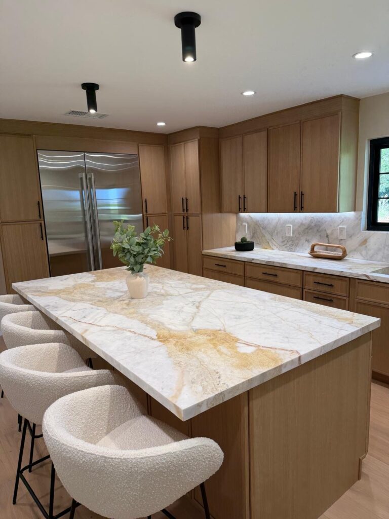 White Oak and Quartzite Kitchen